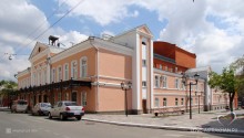 Здание зимнего театра Н. И. Плотникова (кон. 19 в.))