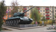 Мемориальный танк Т-34-85)